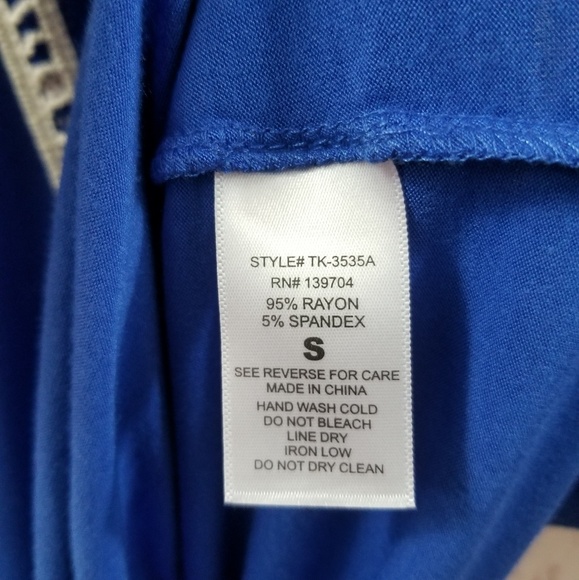 Lace Back Low Cut Blue Tunic Top - Picture 8 of 8